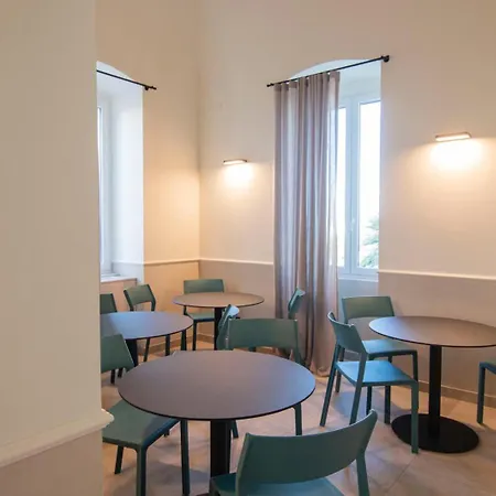 Nocleg ze śniadaniem Emy Boutique