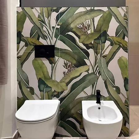 Emy Boutique Nocleg ze śniadaniem 4*