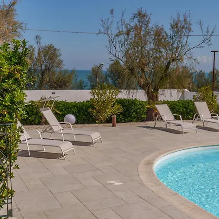 Nocleg ze śniadaniem Emy Boutique 4*