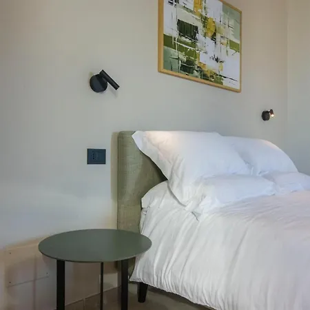 Emy Boutique Bed & Breakfast *