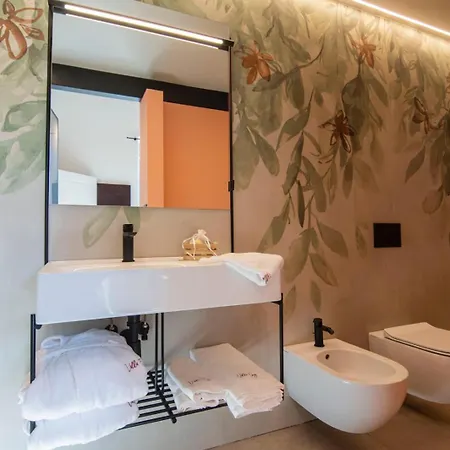 Bed & Breakfast Emy Boutique *