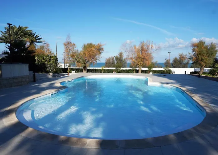 Oda ve Kahvaltı Emy Boutique 4*